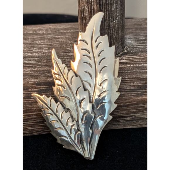 Vintage 50s-60s Mexico Signed 925 Silver Three Leaf Brooch 8g - Picture 1 of 7